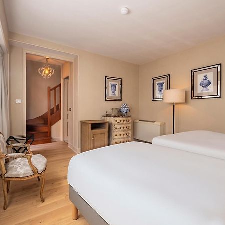 Hotel De La Poste 阿瓦隆 外观 照片