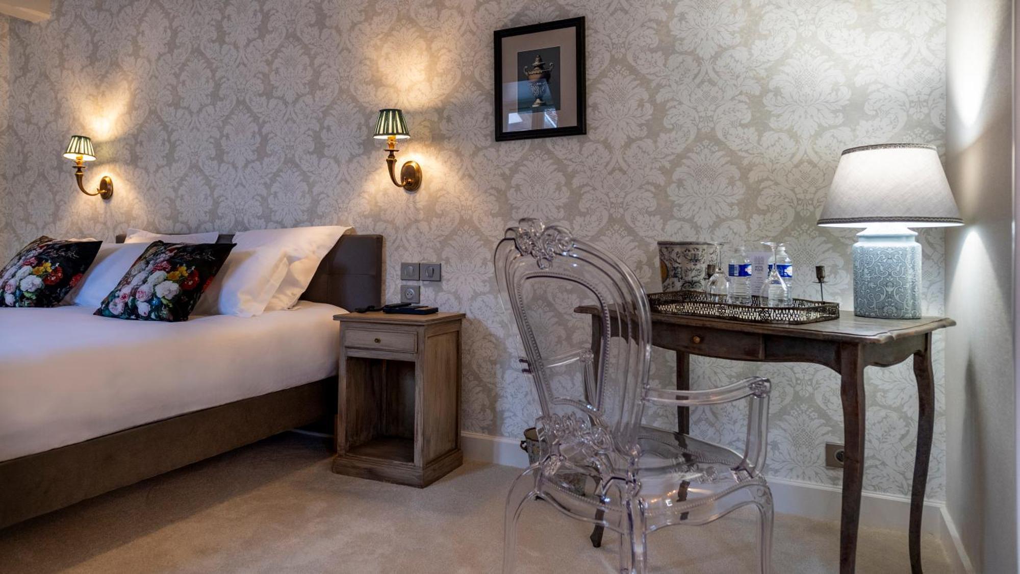 Hotel De La Poste 阿瓦隆 外观 照片