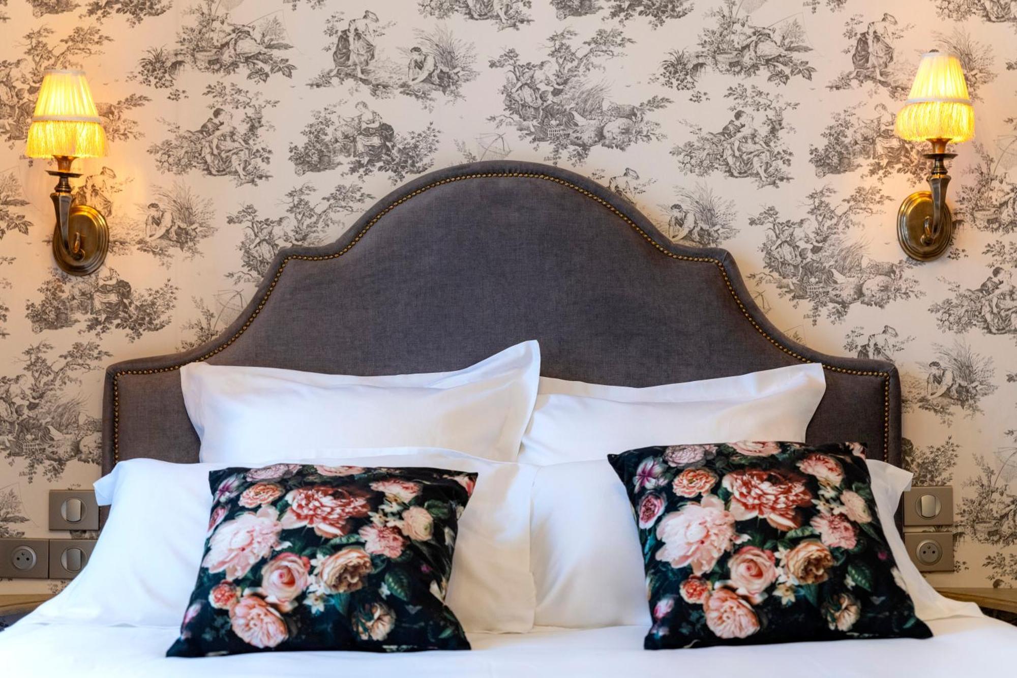 Hotel De La Poste 阿瓦隆 外观 照片